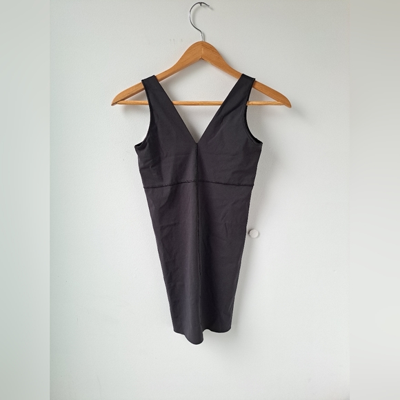 Black sheath - Picture 1 of 4